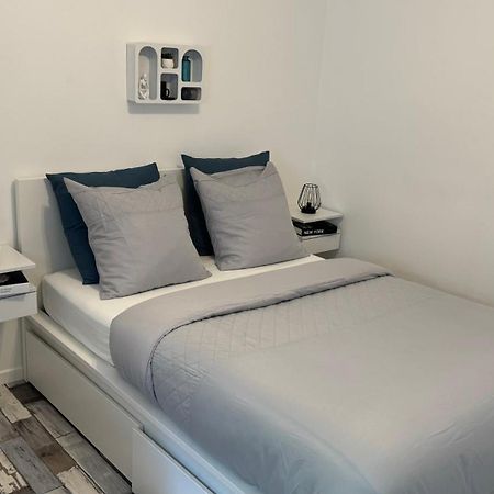 Chic Et Cosy Appartement Epure - T3 Courcouronnes Exterior foto